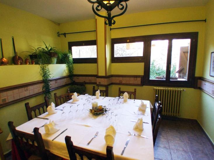 Tres Picos Hotel Eriste Exterior photo